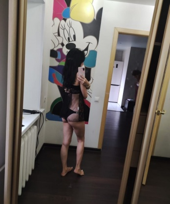 Я опытная и знаю, как доставить настоящее удовольствие. Мои услуги включают классический и эротический массаж, стриптиз, оральный и классический секс. Я могу приехать к тебе либо принять у себя в комфортабельной квартире в центре Москвы. Посмотрите мои фото и прочитайте отзывы, чтобы убедиться в моей непревзойденной красоте и умении удовлетворять мужчин. Жду твоего звонка для незабываемых встреч в Москве. 😉 7252, 22 года